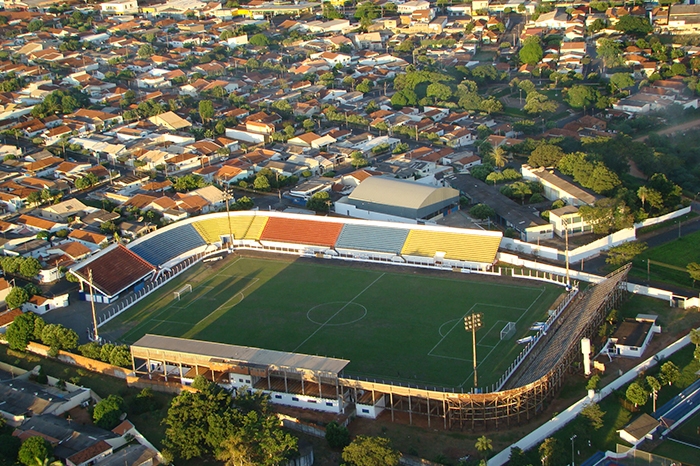 ESTÁDIO MUNCIPAL